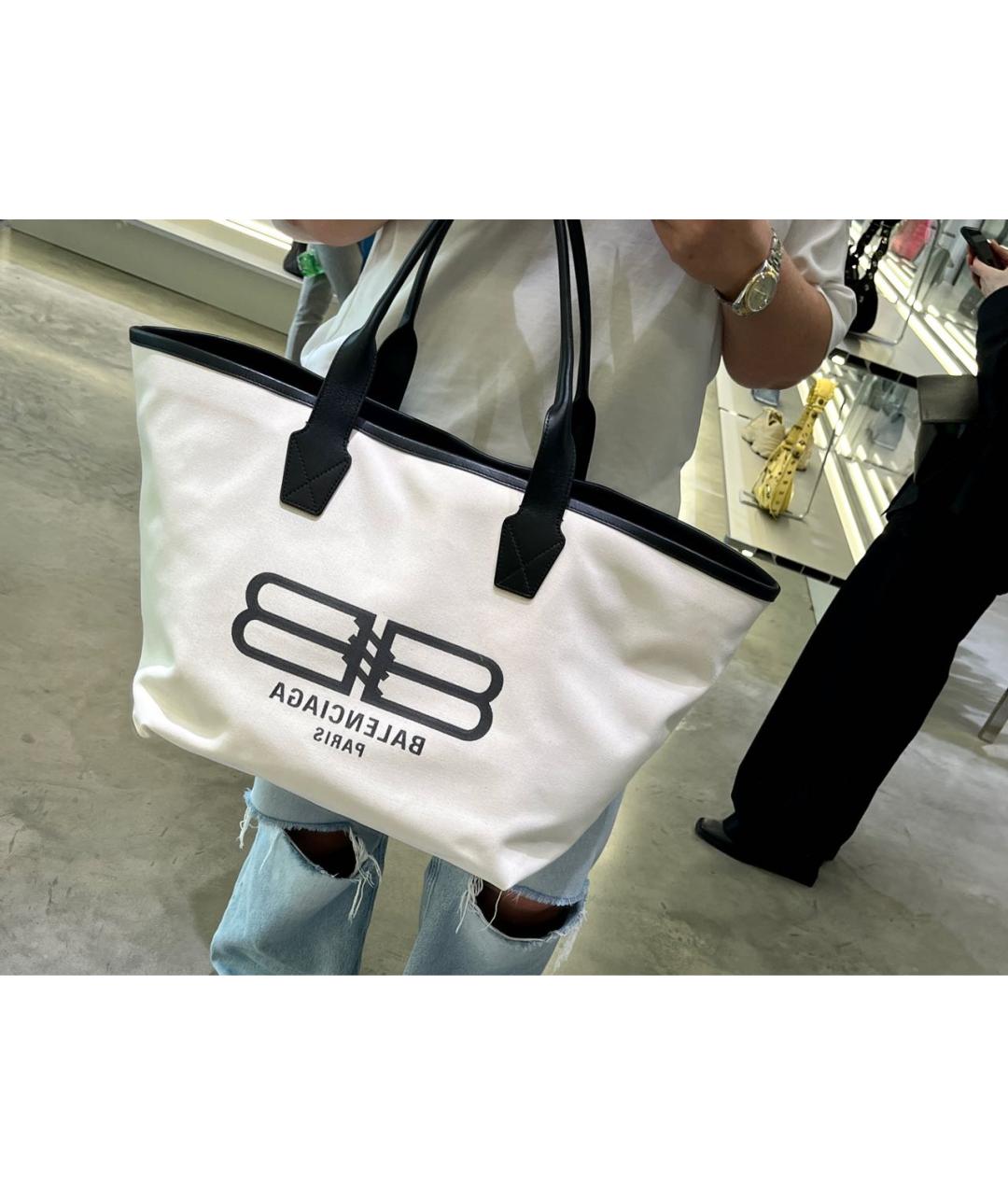 BALENCIAGA Бежевая тканевая сумка тоут, фото 5