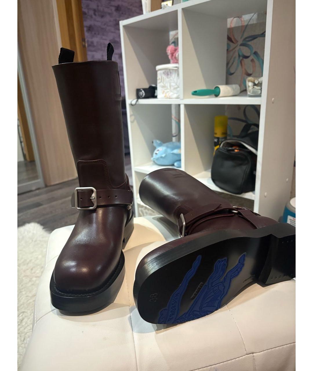 BURBERRY Бордовые кожаные сапоги, фото 3