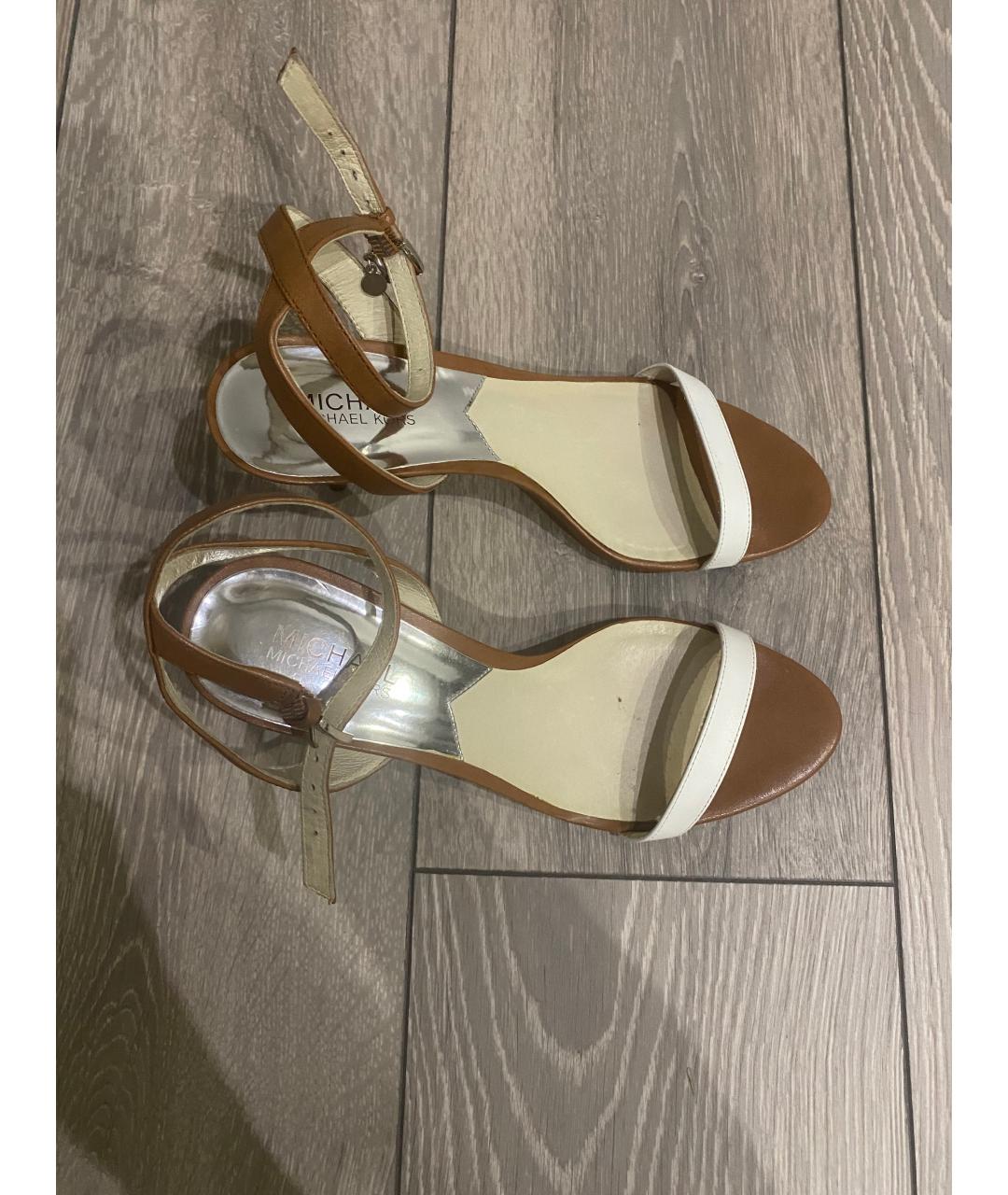 MICHAEL MICHAEL KORS Коричневые кожаные босоножки, фото 8