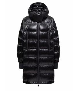 MONCLER Пуховик