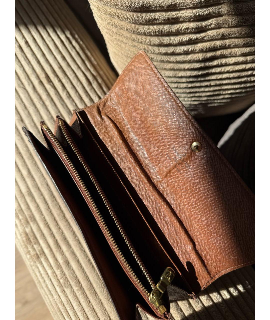 LOUIS VUITTON Коричневый кошелек, фото 4