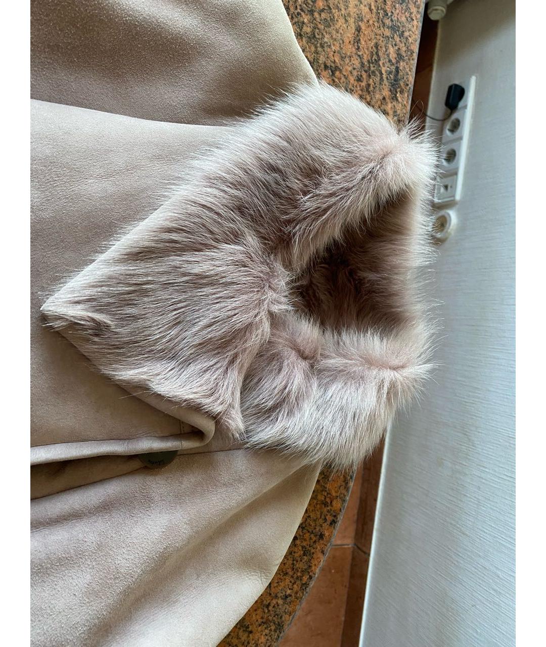 FERRAGAMO Бежевая замшевая дубленка, фото 3