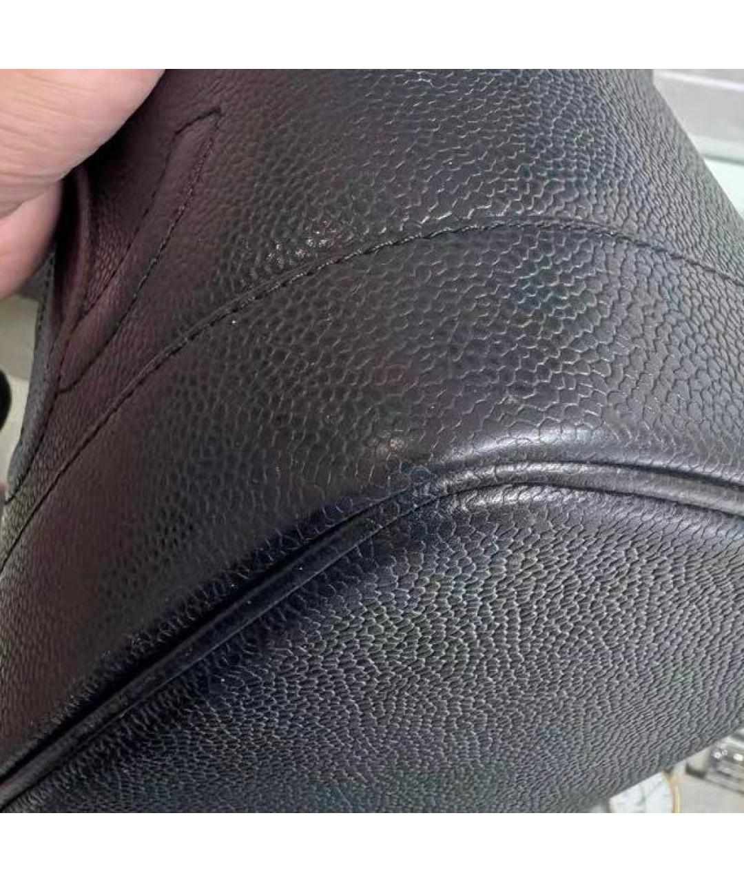 CHANEL Черная кожаная сумка с короткими ручками, фото 7