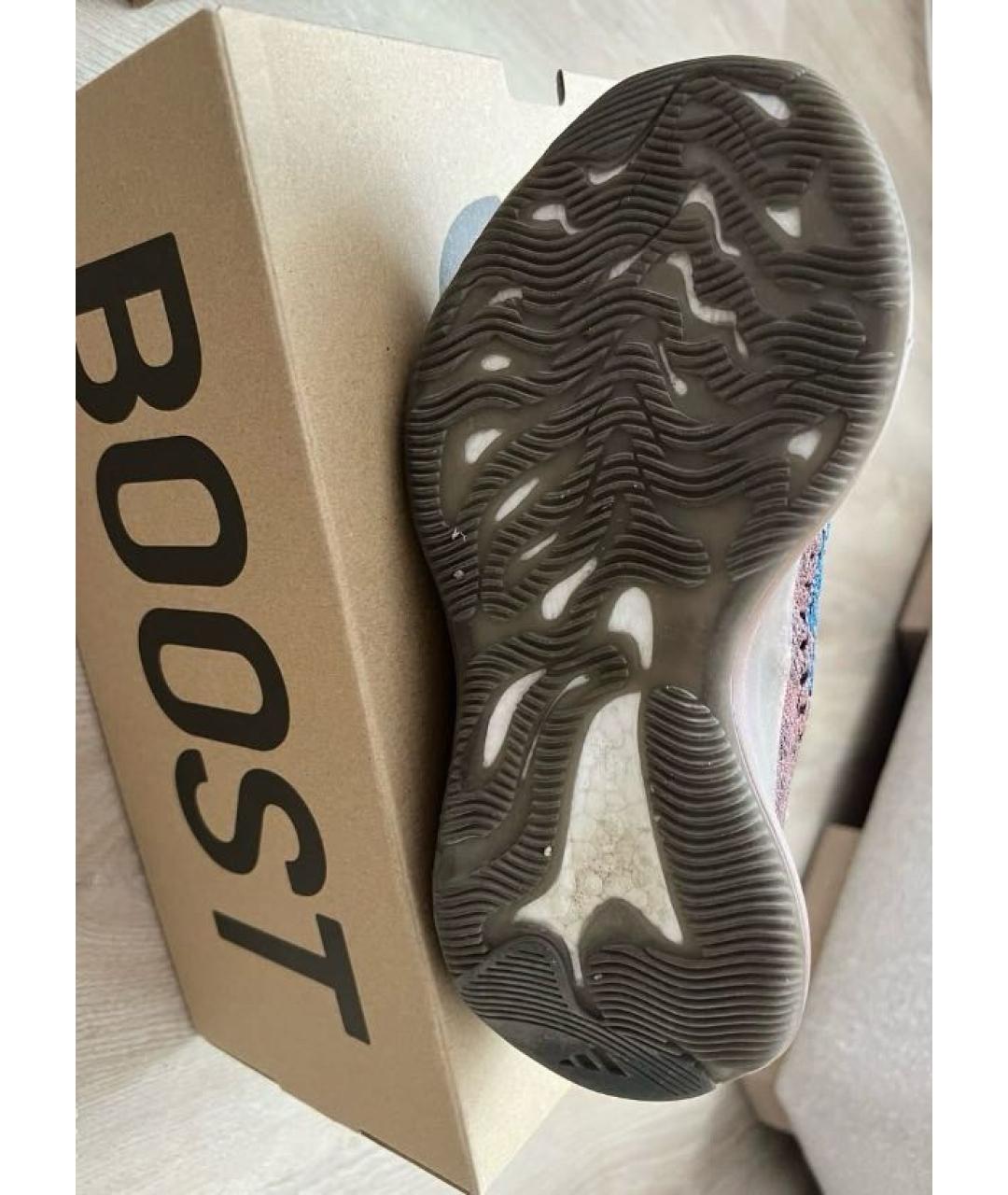 ADIDAS YEEZY Бордовые текстильные кроссовки, фото 2