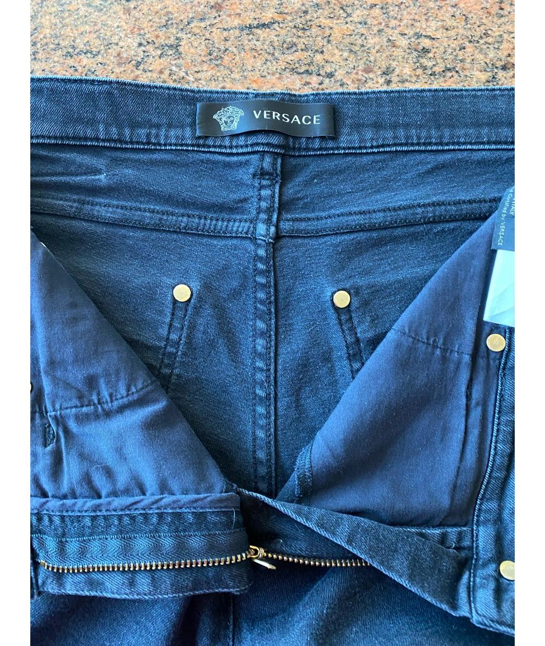VERSACE Черные хлопко-эластановые джинсы слим, фото 3