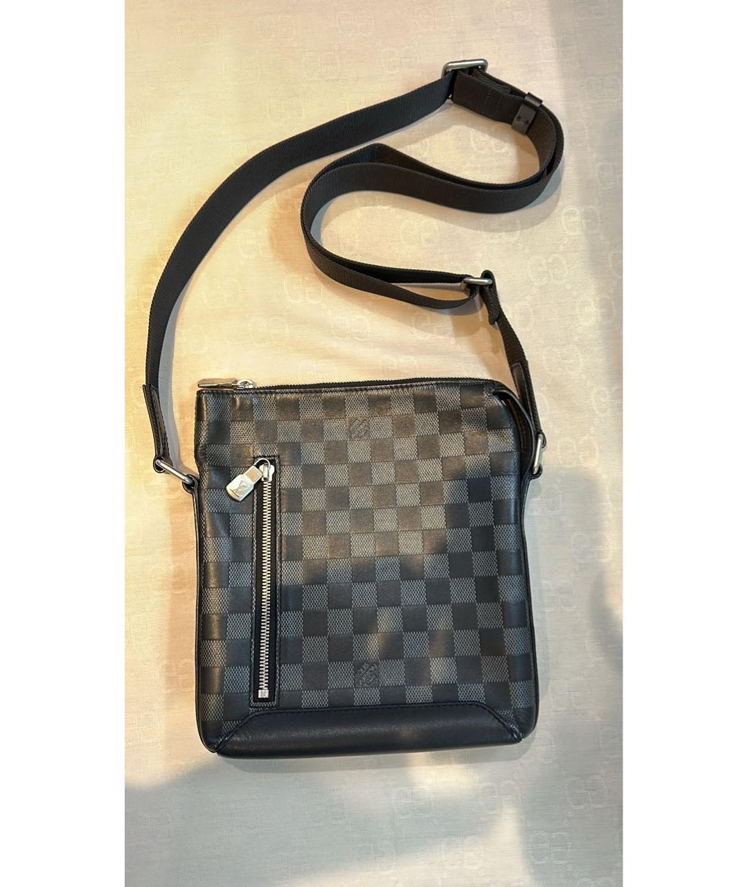 LOUIS VUITTON Черная сумка на плечо, фото 9