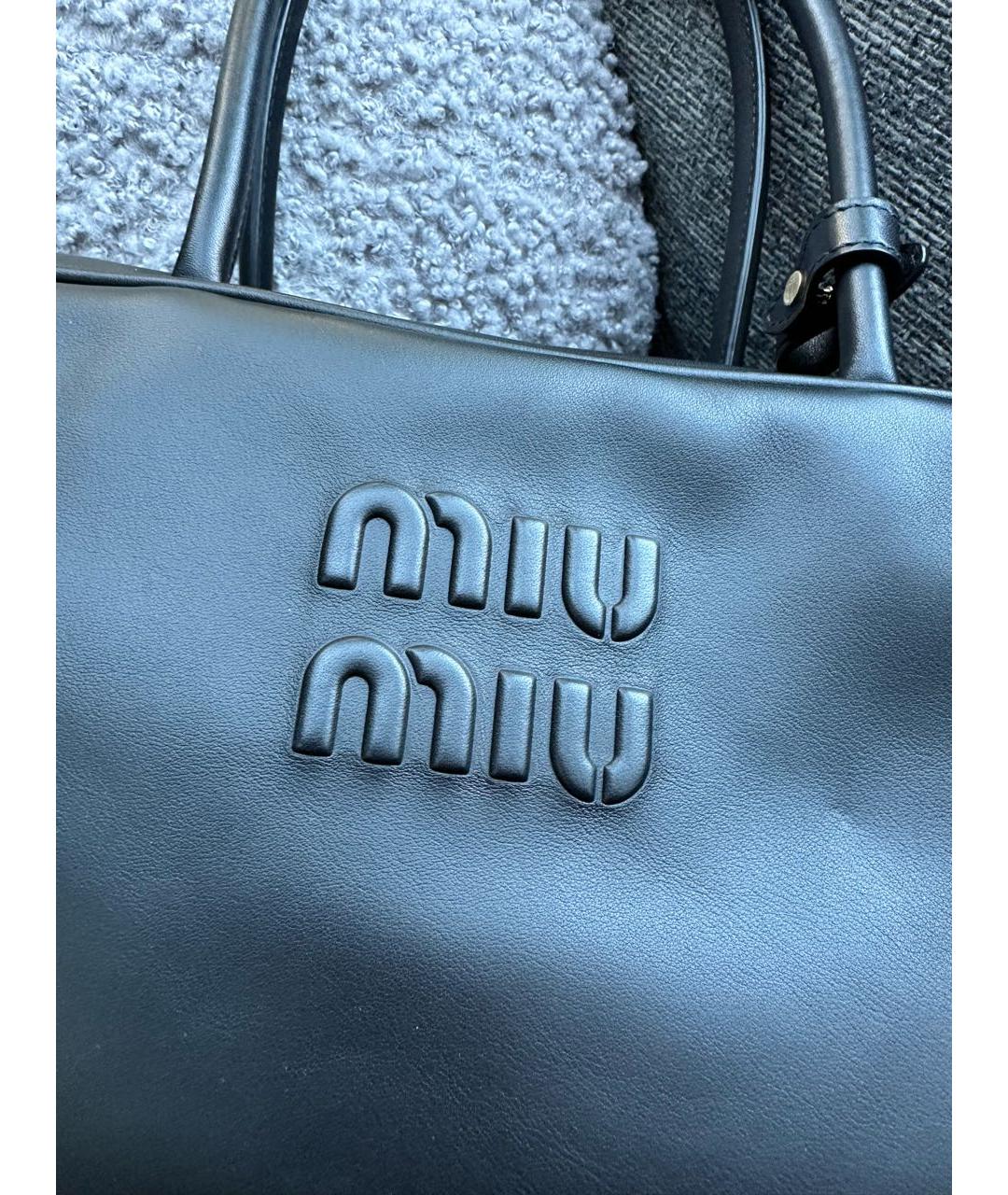 MIU MIU Черная кожаная сумка с короткими ручками, фото 4