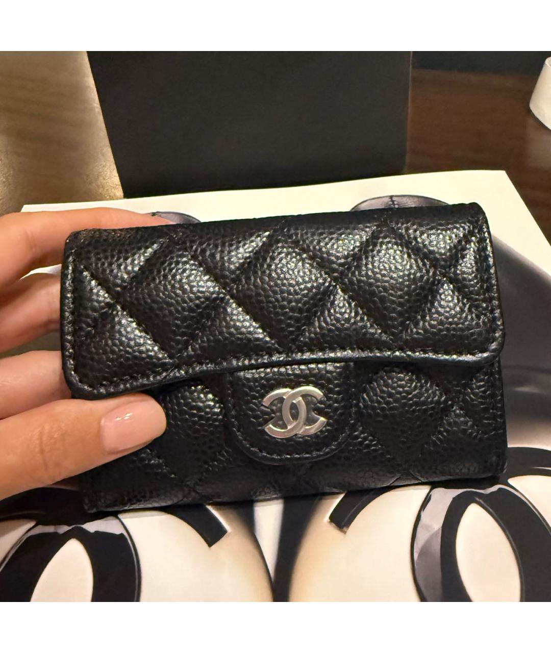 CHANEL Черный кожаный кошелек, фото 5
