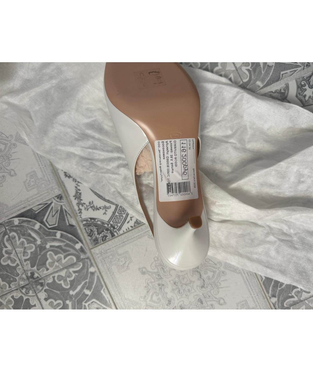 GIANVITO ROSSI Белые кожаные туфли, фото 5