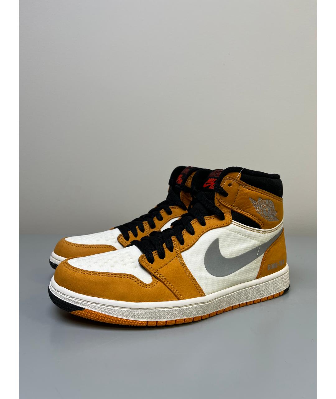 JORDAN Оранжевое высокие кроссовки / кеды, фото 2