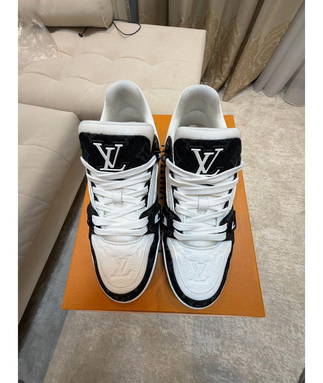 LOUIS VUITTON Черные кожаные низкие кроссовки / кеды, фото 3