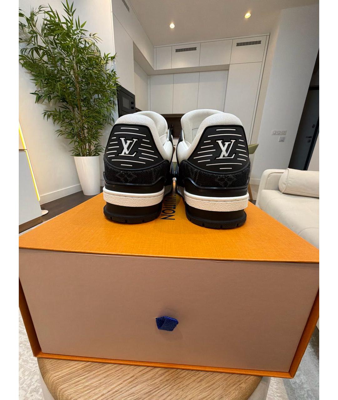 LOUIS VUITTON Черные кожаные низкие кроссовки / кеды, фото 4