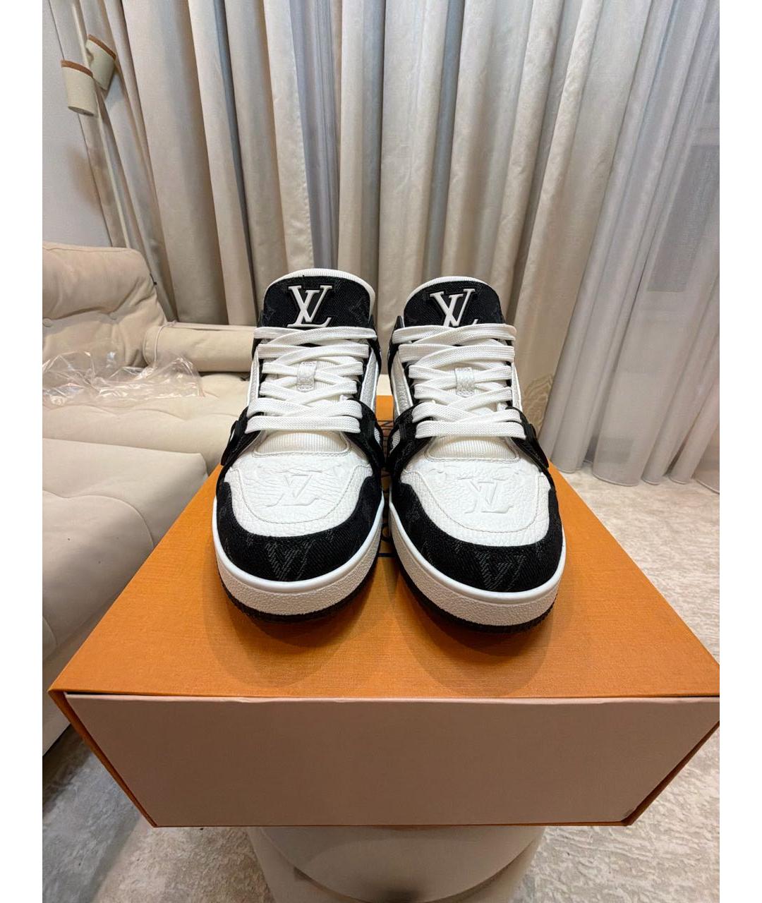LOUIS VUITTON Черные кожаные низкие кроссовки / кеды, фото 2