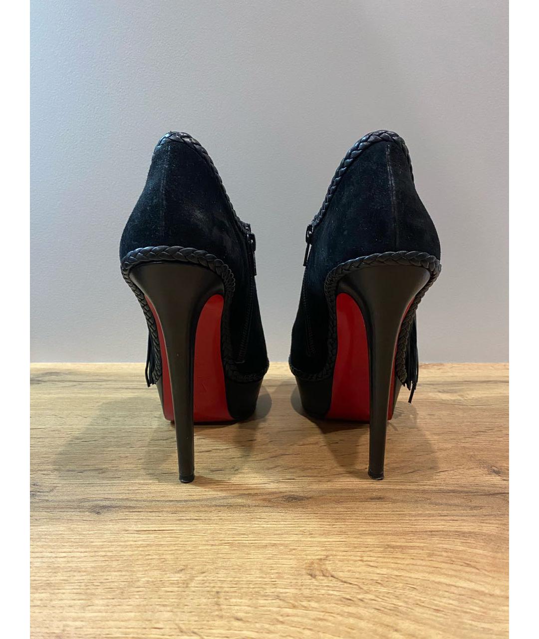 CHRISTIAN LOUBOUTIN Черные замшевые ботильоны, фото 4
