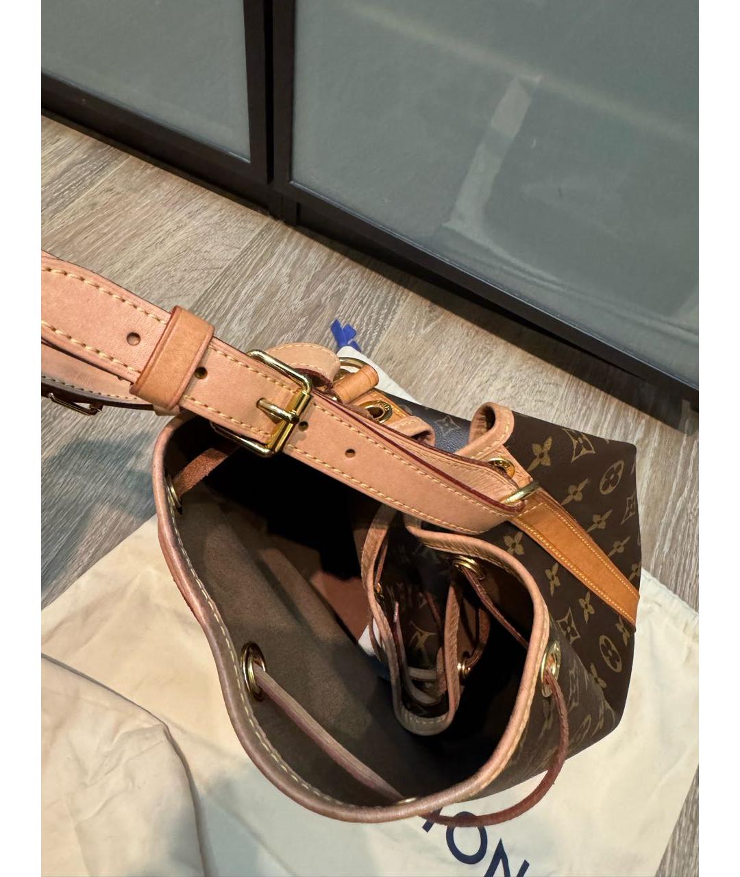 LOUIS VUITTON Коричневая кожаная сумка тоут, фото 3