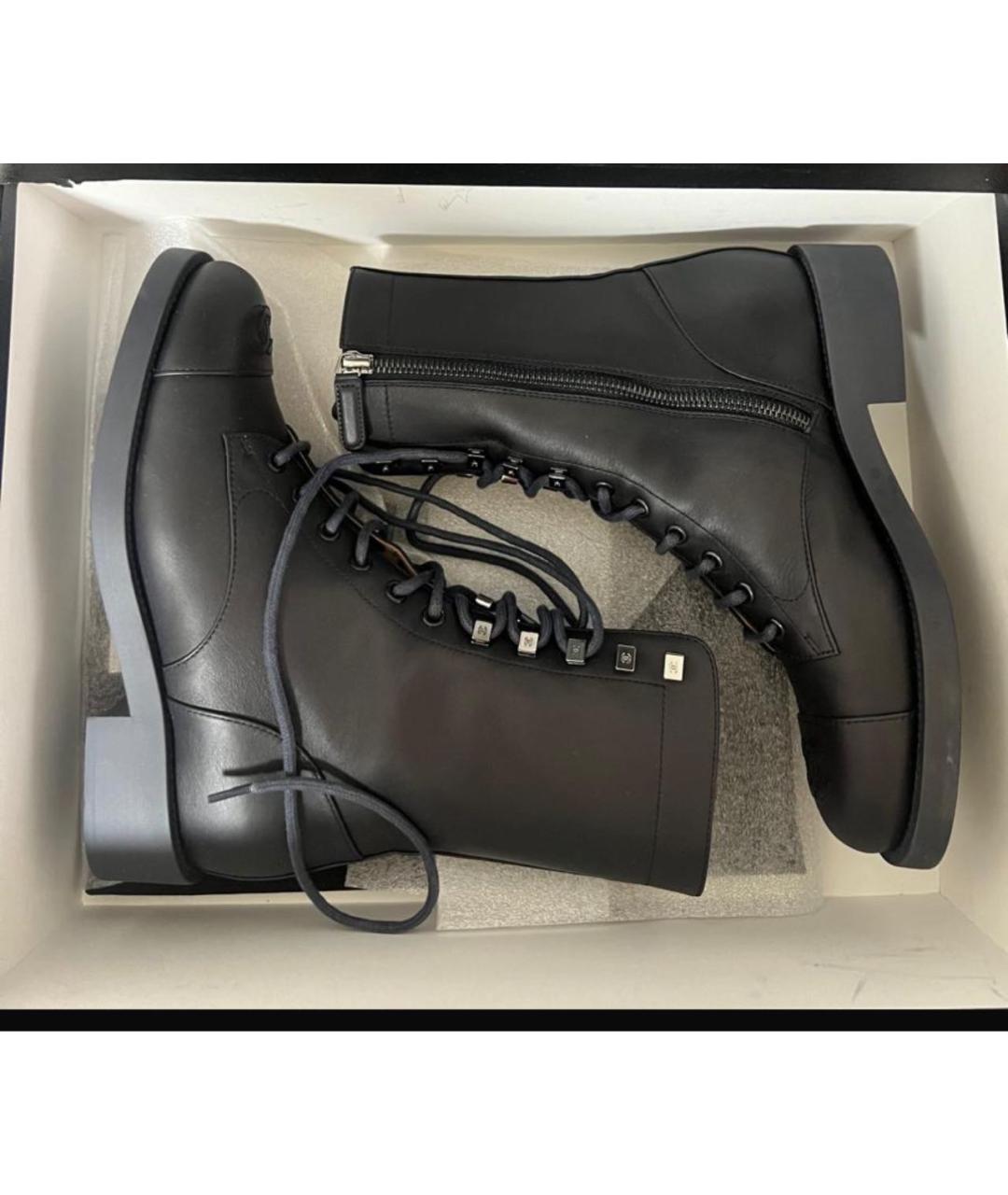 CHANEL Темно-синие кожаные сапоги, фото 6