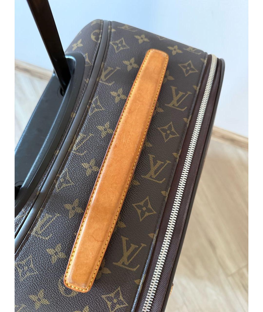 LOUIS VUITTON Коричневый чемодан, фото 3