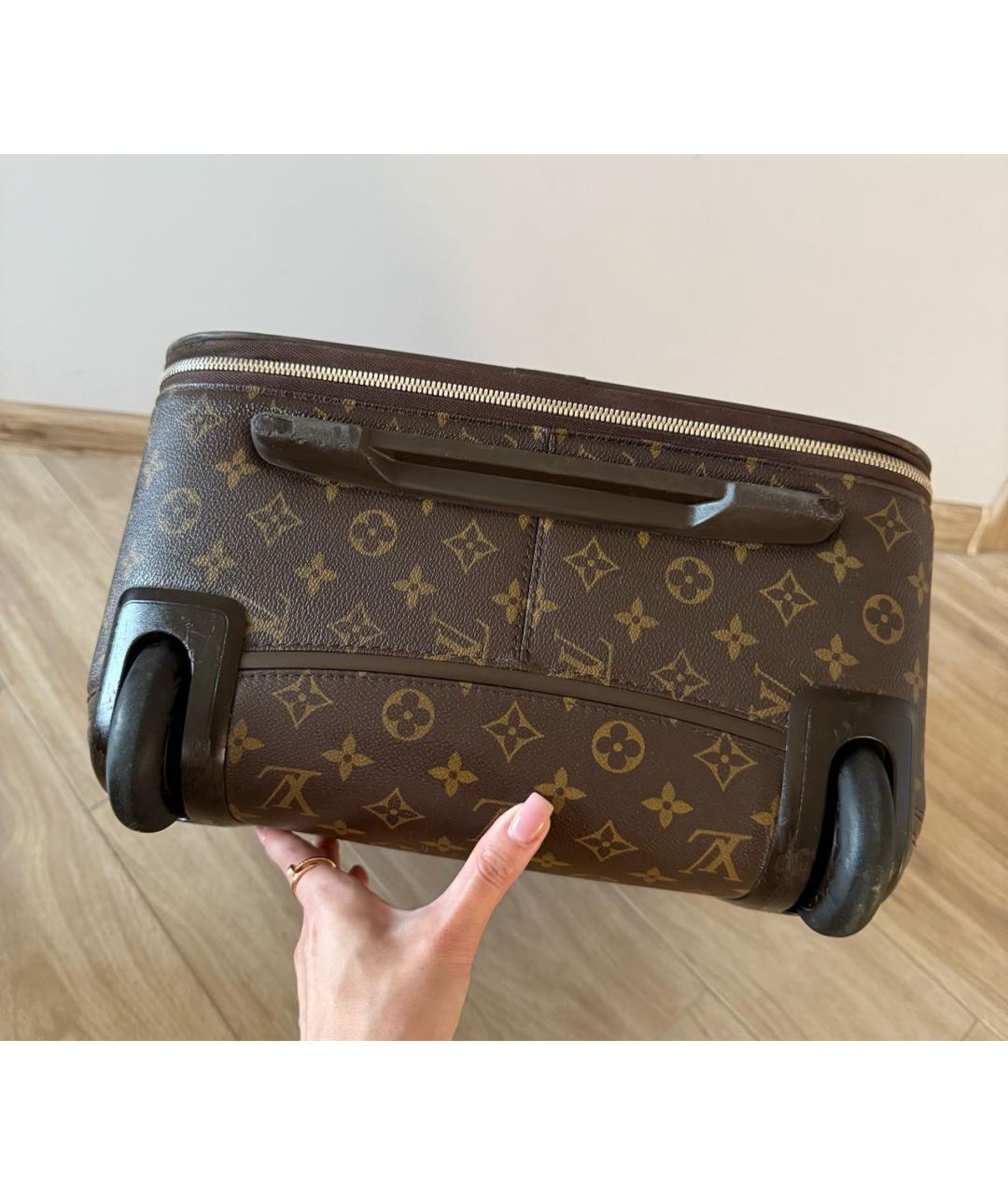 LOUIS VUITTON Коричневый чемодан, фото 5