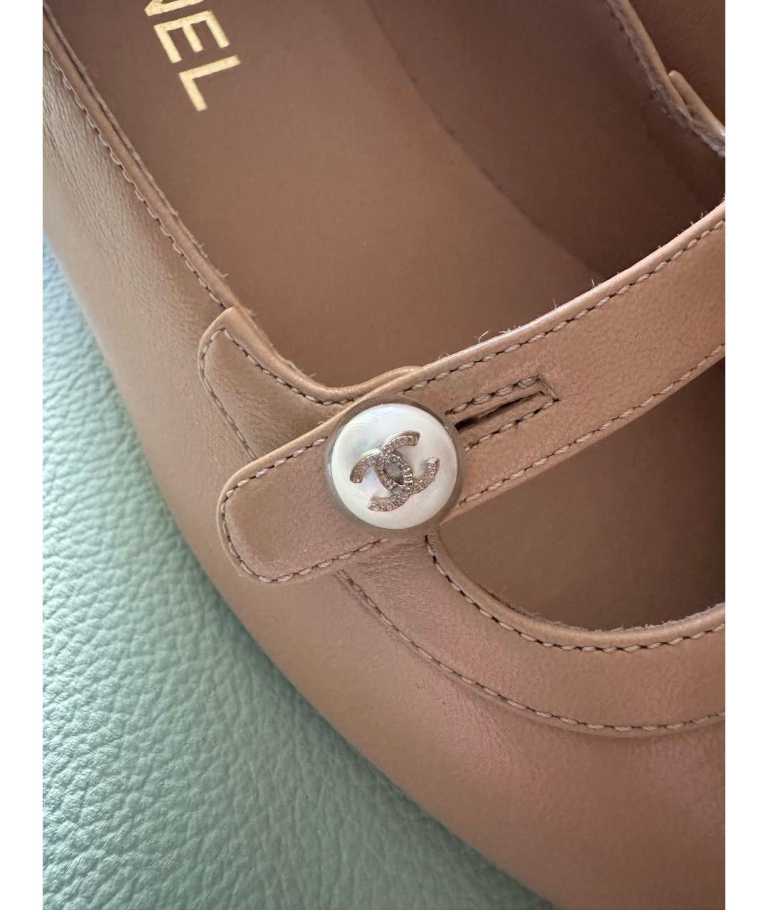 CHANEL Бежевые кожаные балетки, фото 3