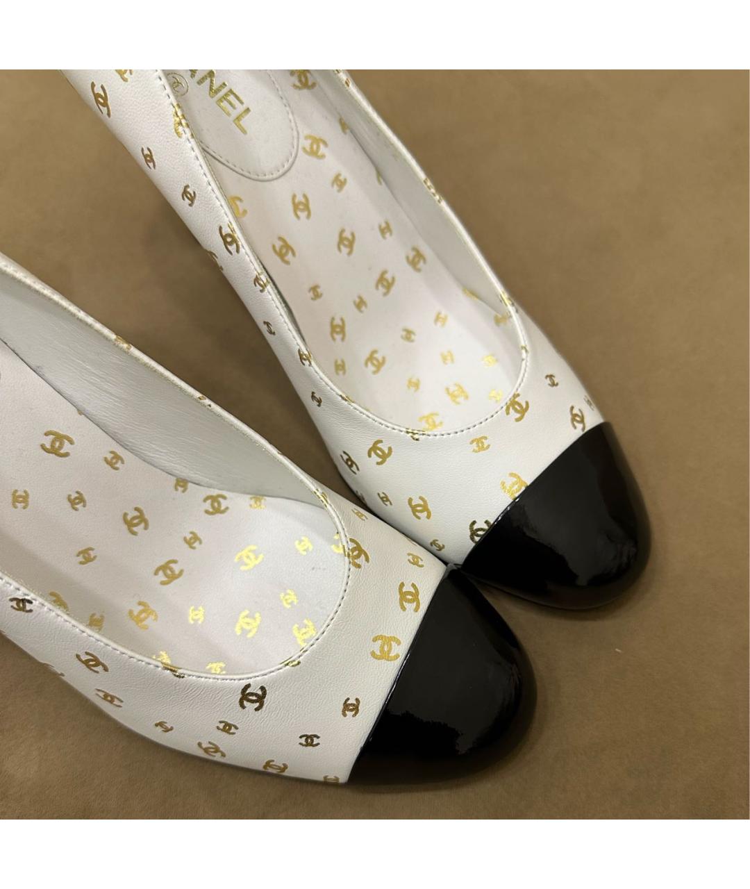 CHANEL Белые кожаные туфли, фото 5