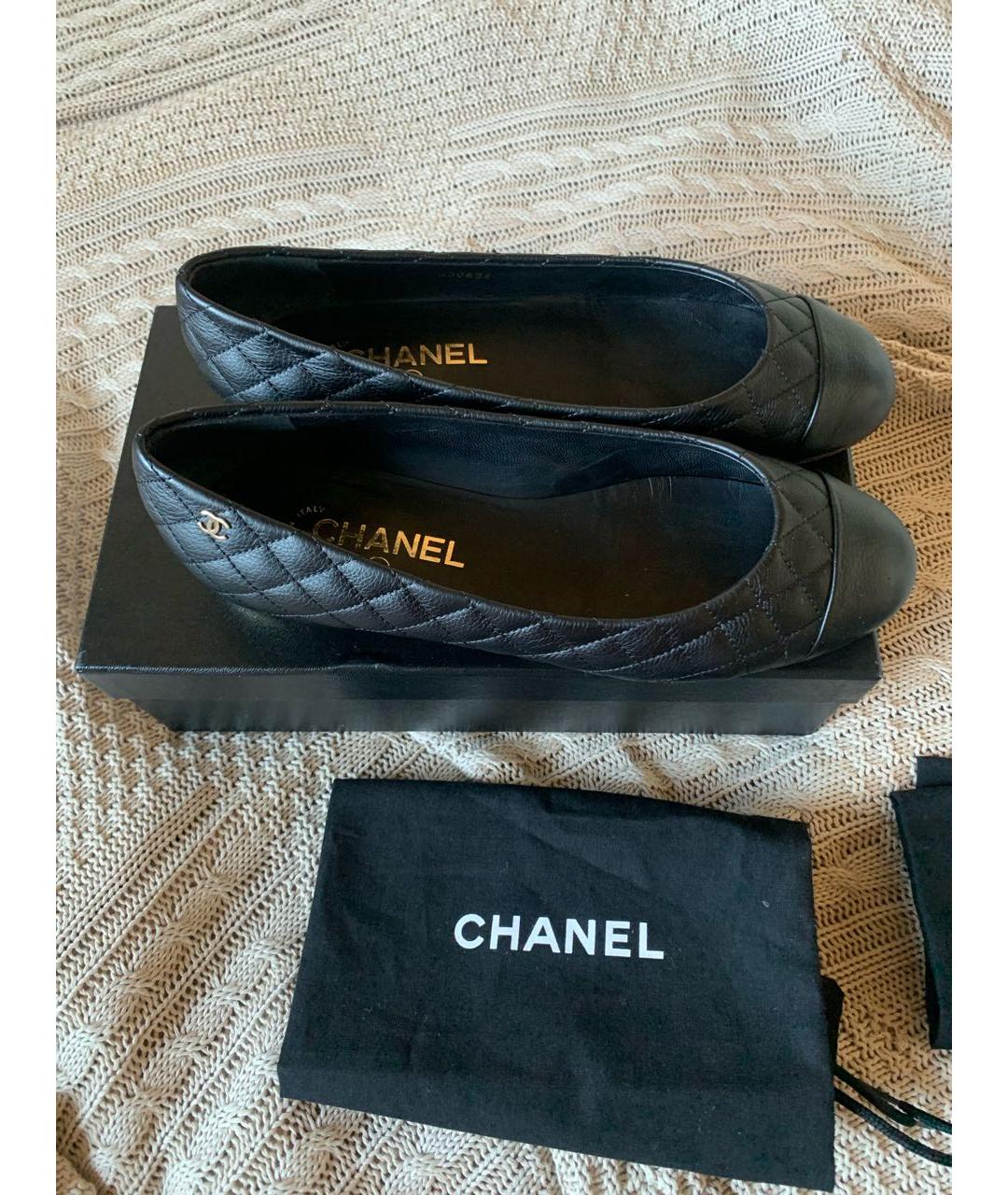 CHANEL Черные кожаные балетки, фото 5