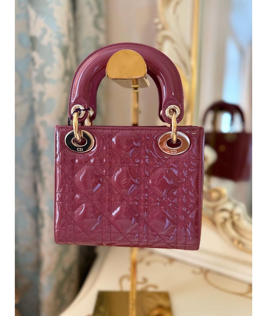 CHRISTIAN DIOR Коралловая сумка с короткими ручками из лакированной кожи, фото 4