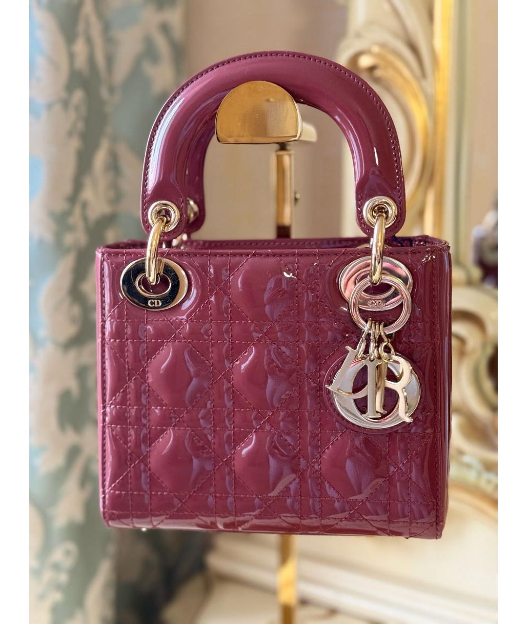 CHRISTIAN DIOR Коралловая сумка с короткими ручками из лакированной кожи, фото 2