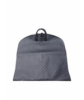 LOUIS VUITTON Дорожная и спортивная сумка