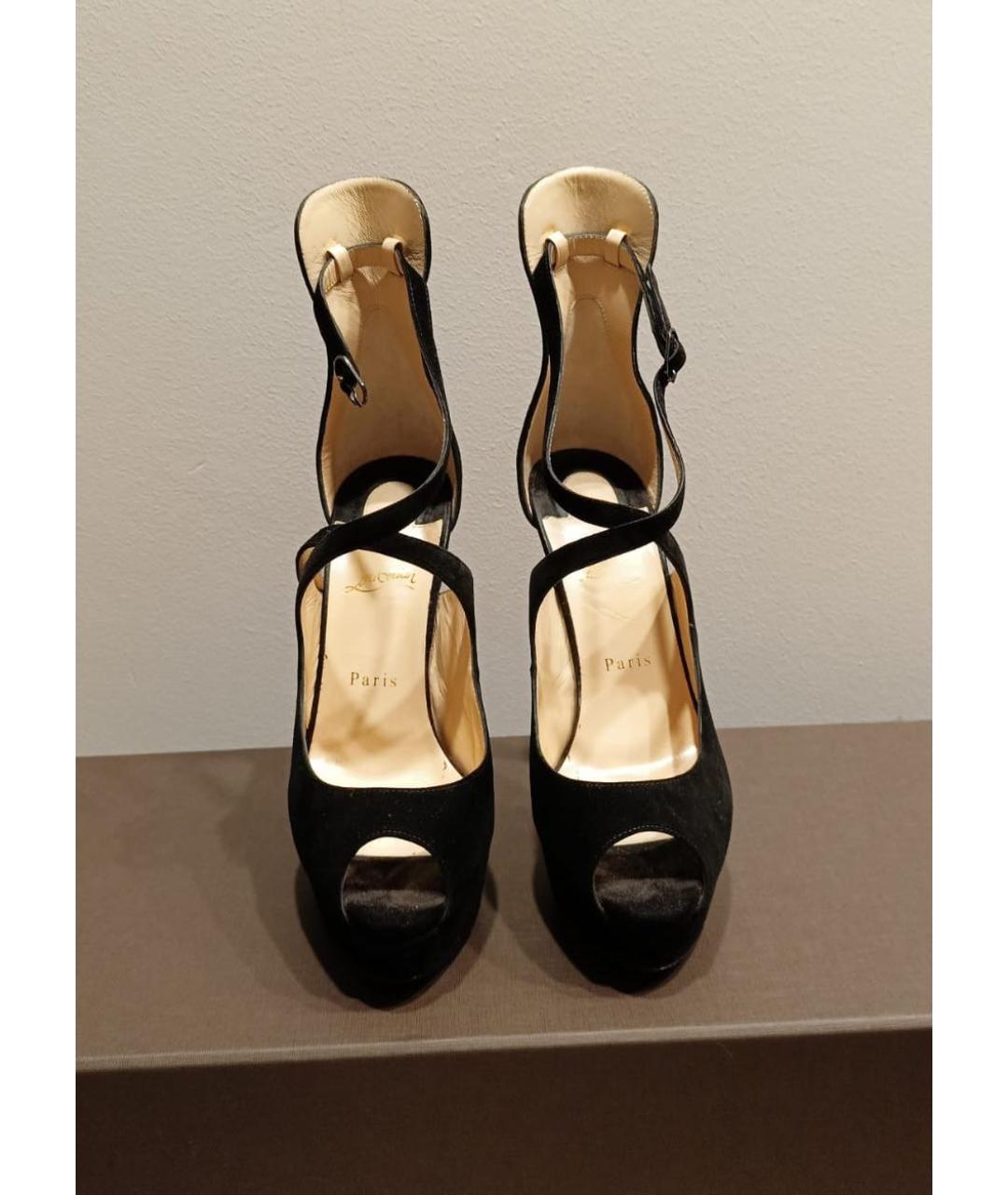CHRISTIAN LOUBOUTIN Черные замшевые босоножки, фото 4
