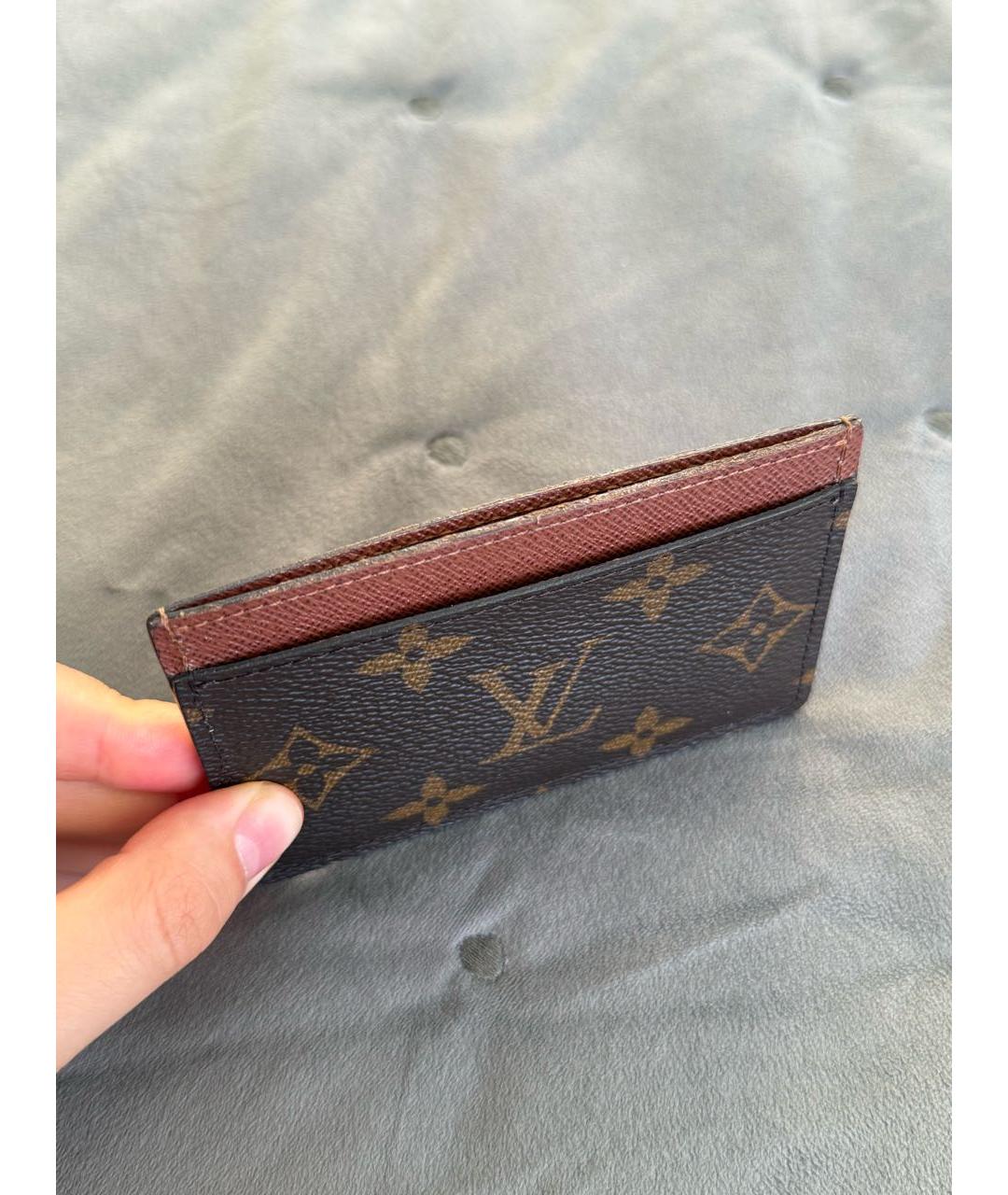 LOUIS VUITTON Коричневый кожаный кардхолдер, фото 4