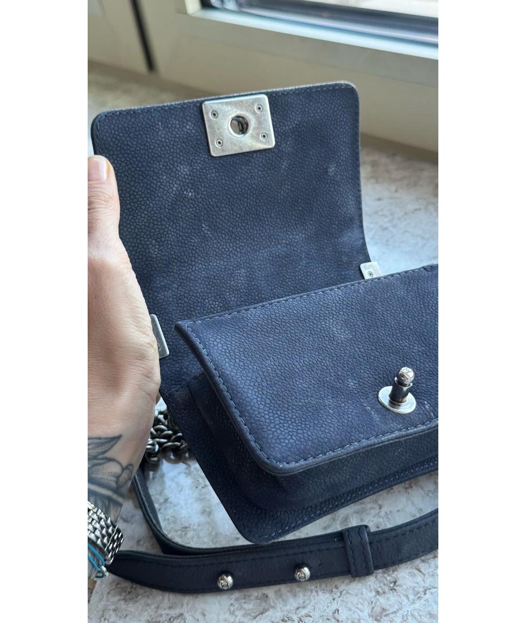 CHANEL Темно-синяя замшевая сумка через плечо, фото 6