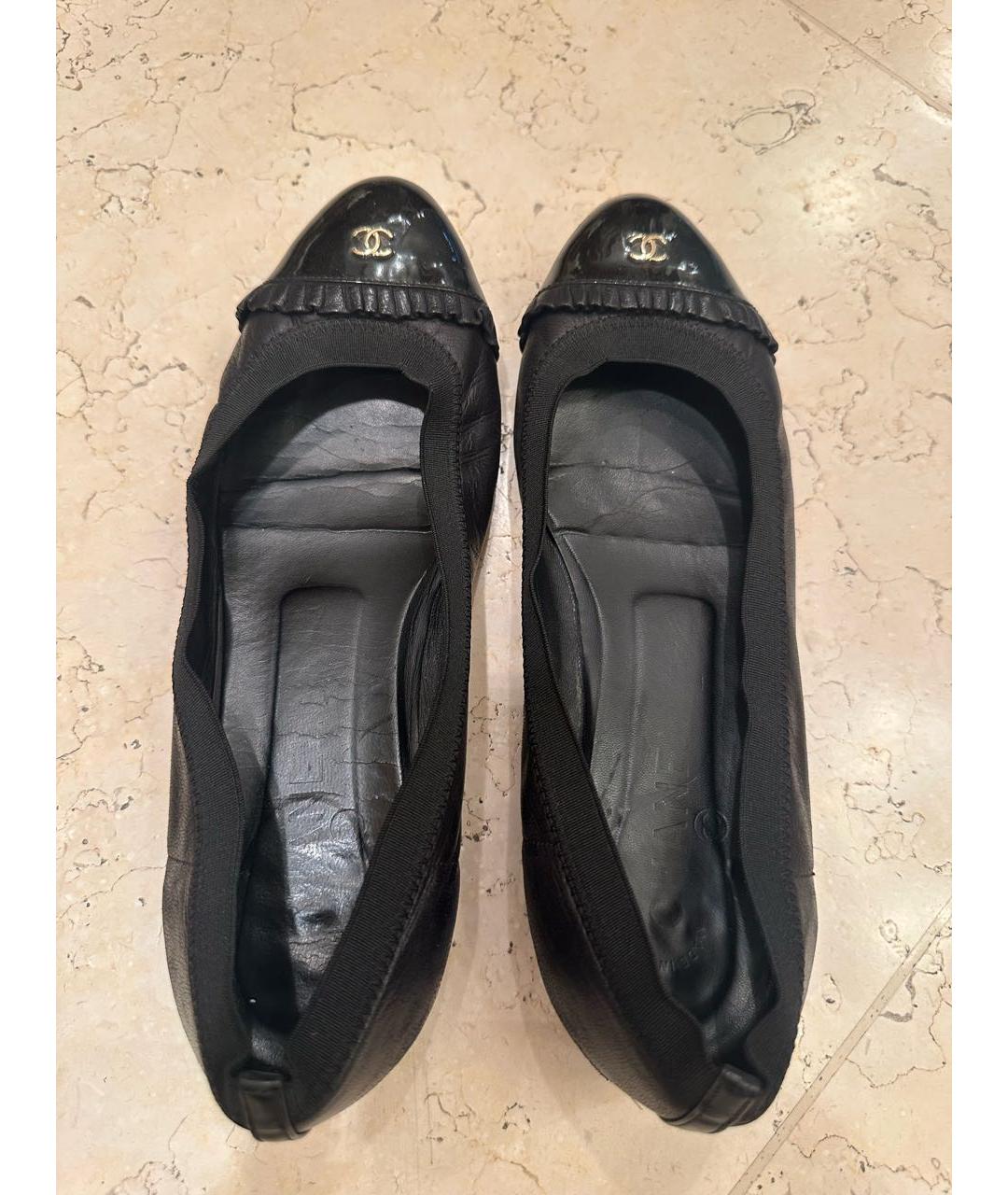 CHANEL Черные кожаные балетки, фото 3