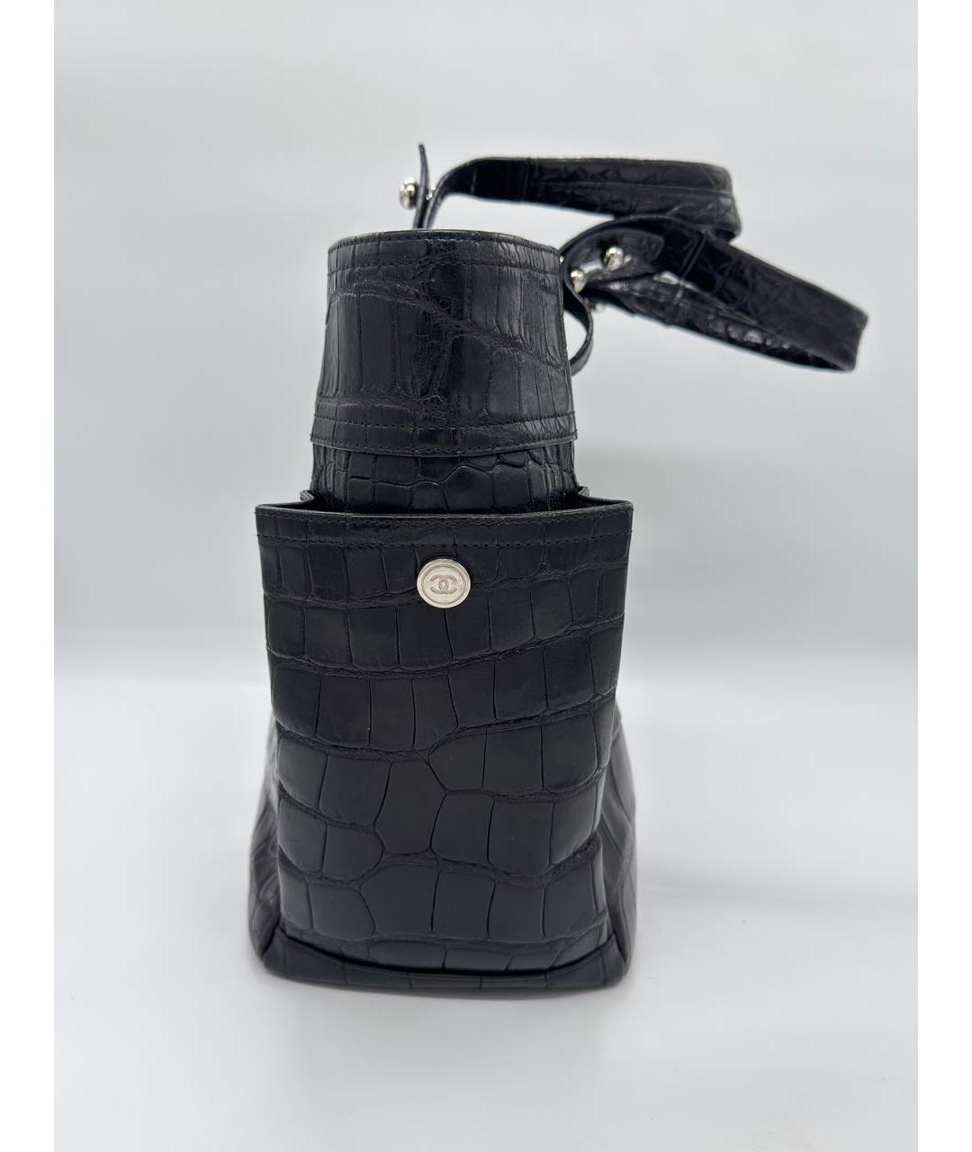 CHANEL Черная сумка тоут из экзотической кожи, фото 3