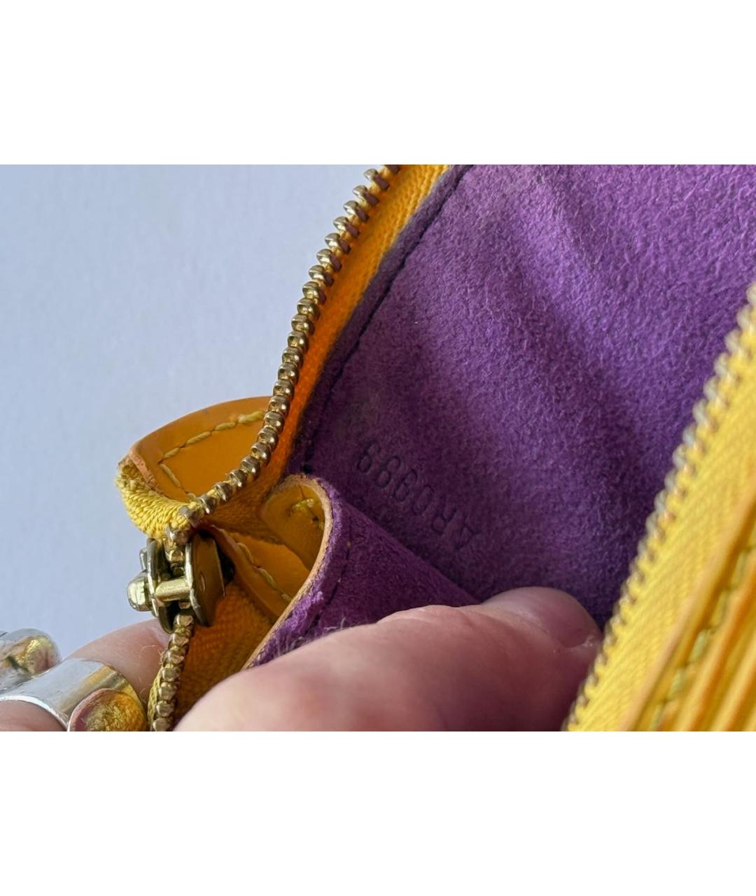 LOUIS VUITTON Желтая кожаная сумка с короткими ручками, фото 6