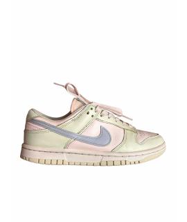 NIKE Кроссовки