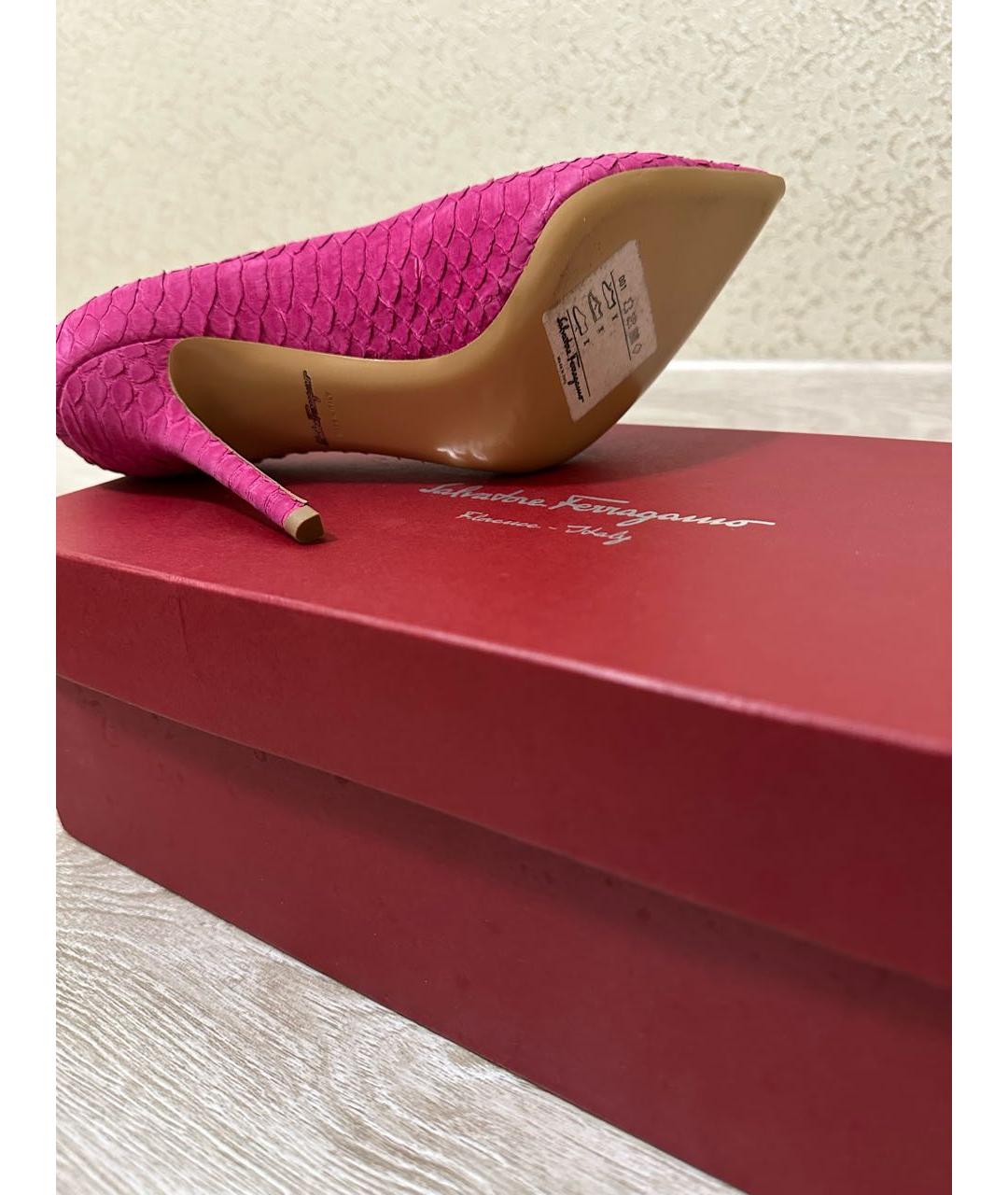 FERRAGAMO Фуксия замшевые туфли, фото 5