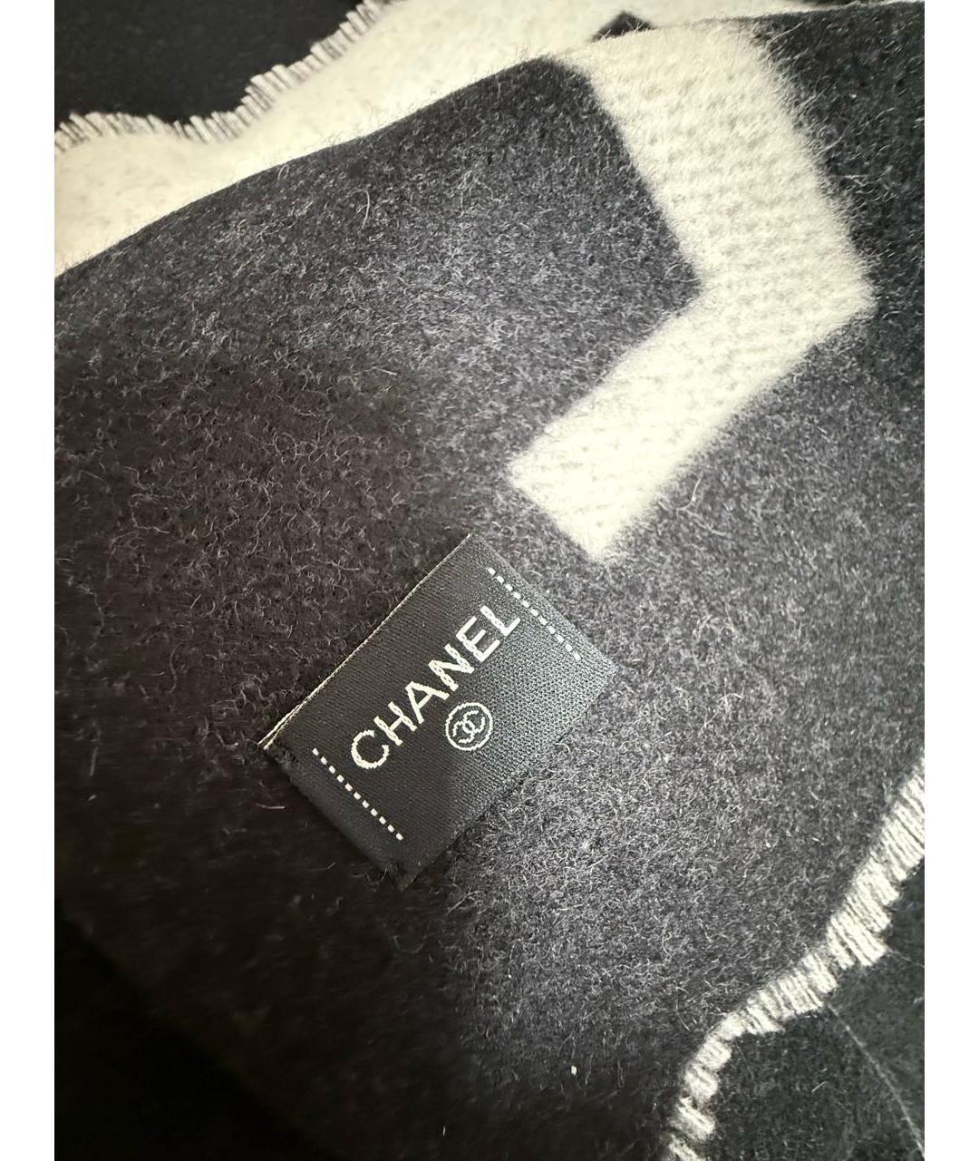 CHANEL Белый кашемировый шарф, фото 3