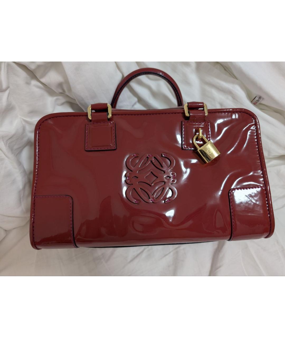 LOEWE Коралловая сумка с короткими ручками из лакированной кожи, фото 11