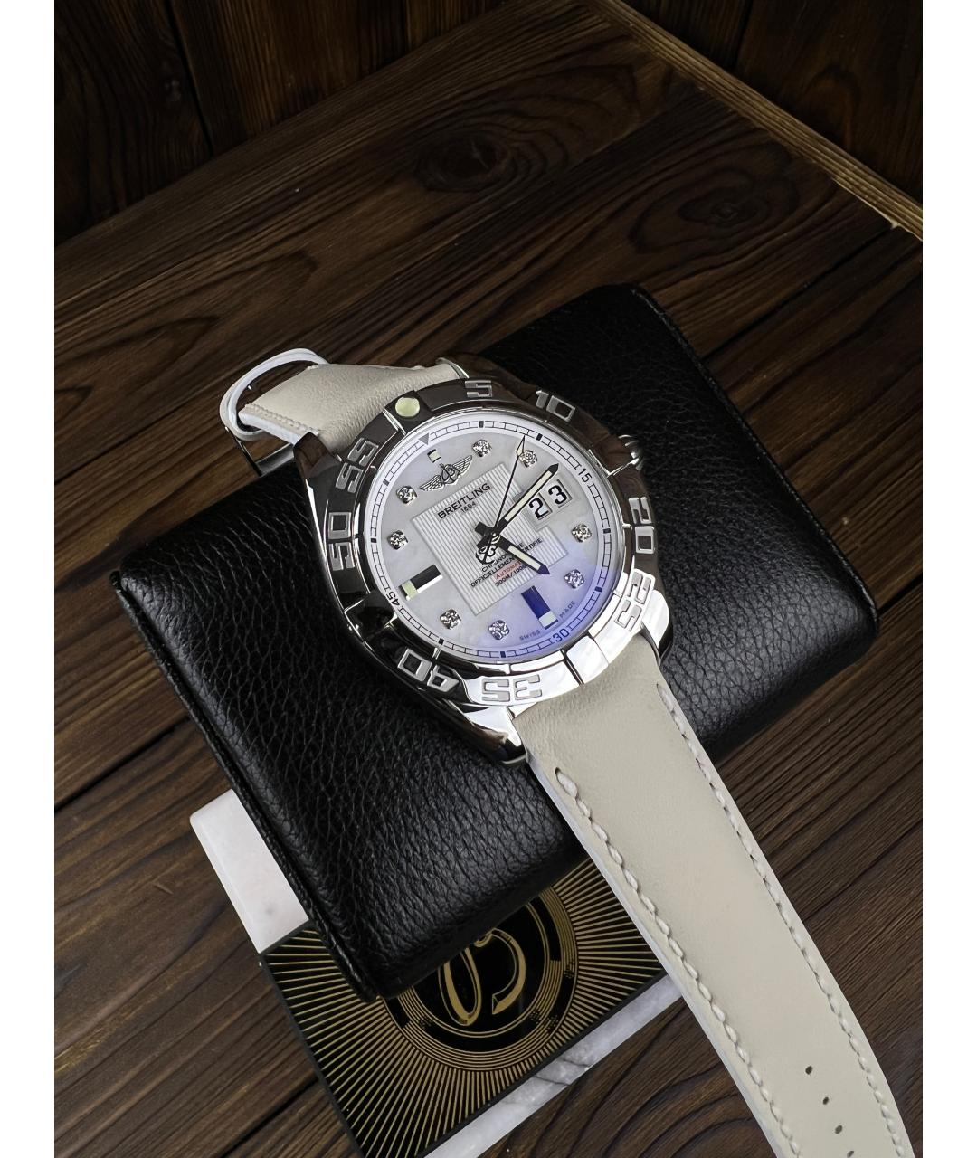 BREITLING Белые часы, фото 3