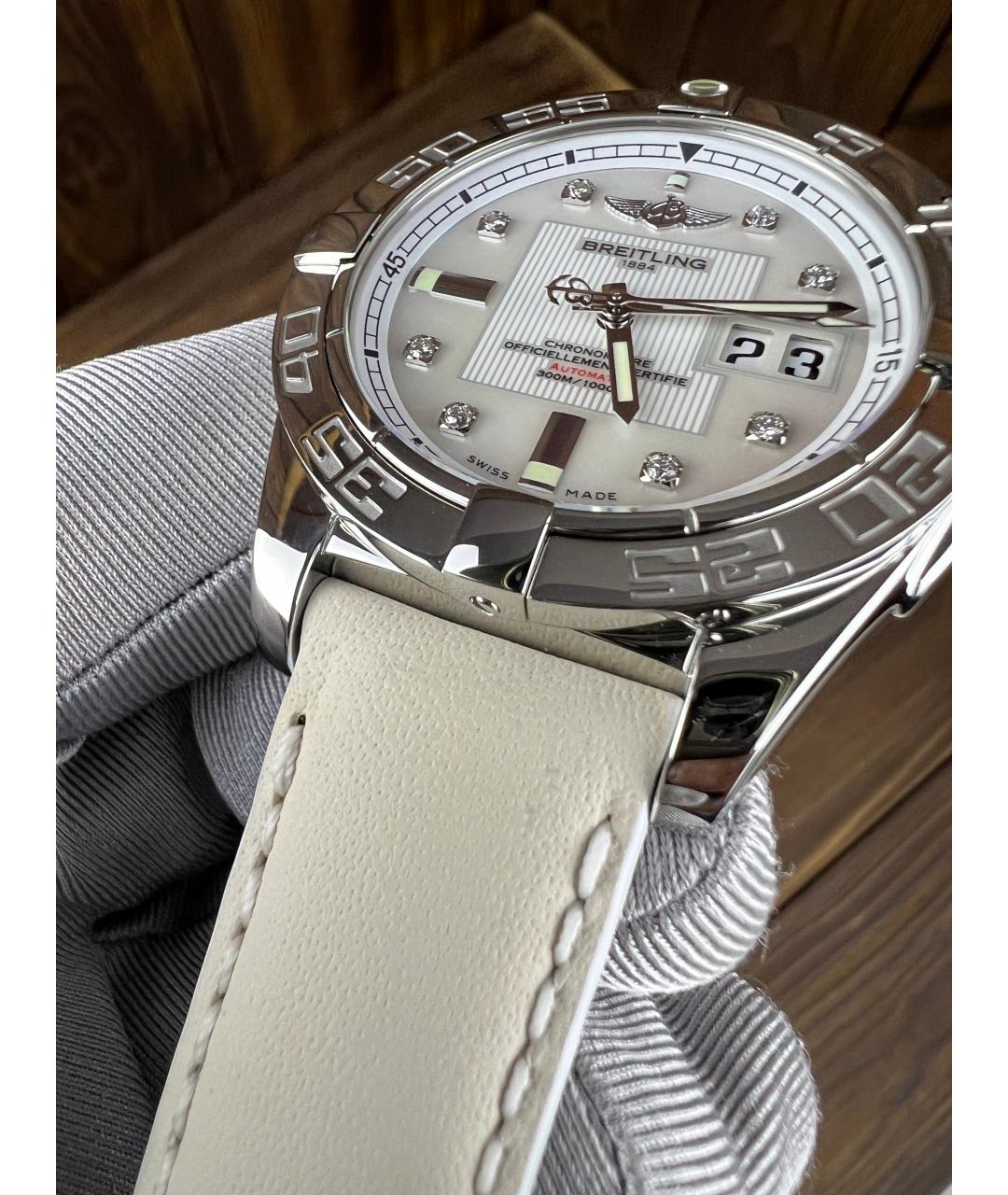 BREITLING Белые часы, фото 8