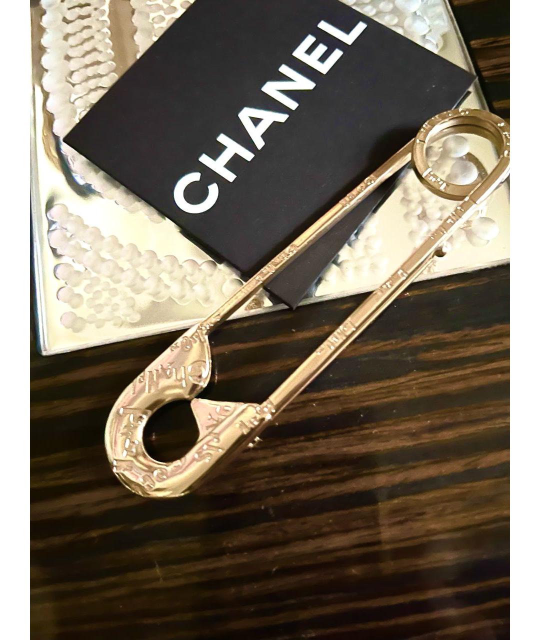 CHANEL Золотая металлическая булавка / брошь, фото 2