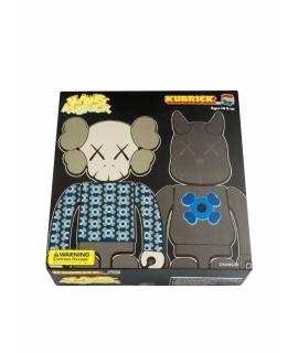 KAWS Скульптура