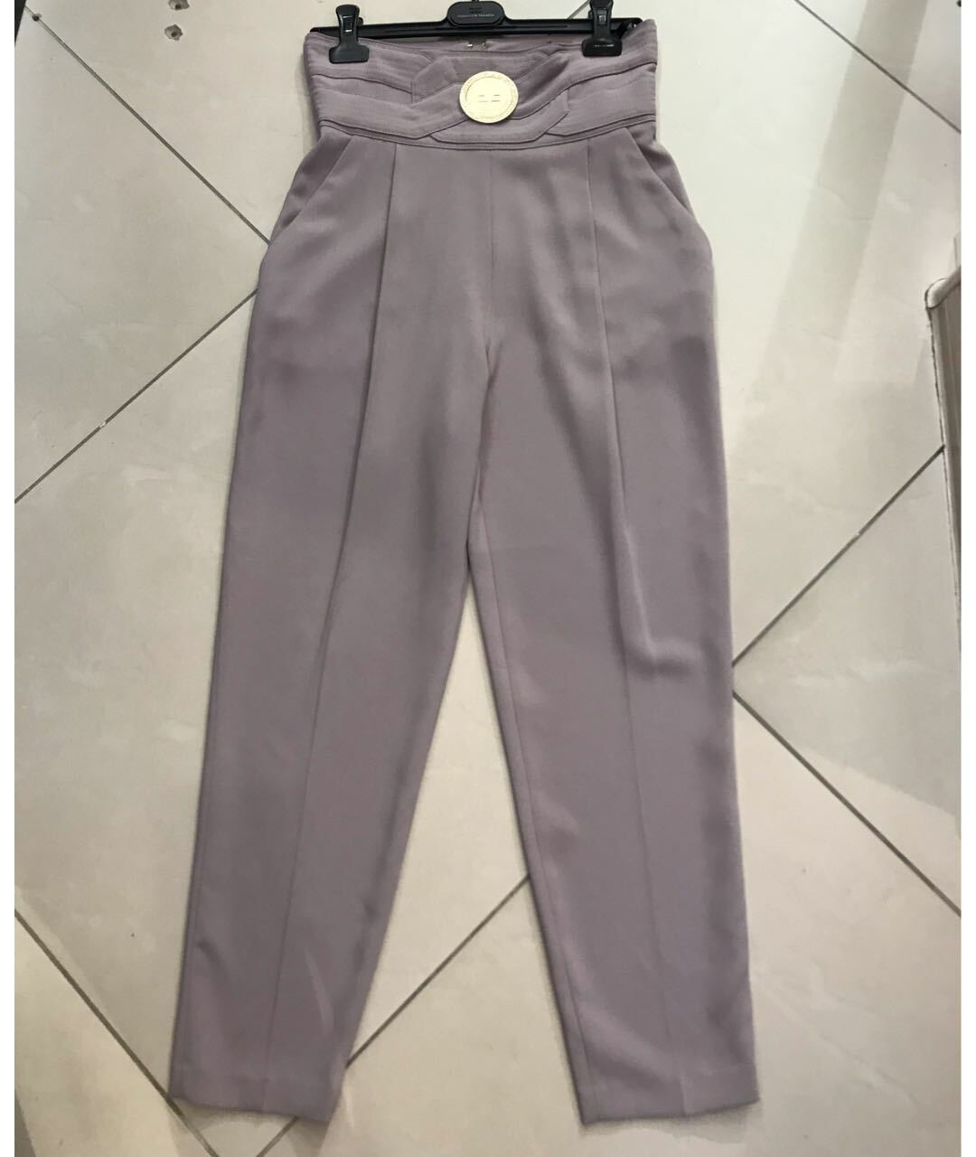 ELISABETTA FRANCHI Серые полиэстеровые прямые брюки, фото 5