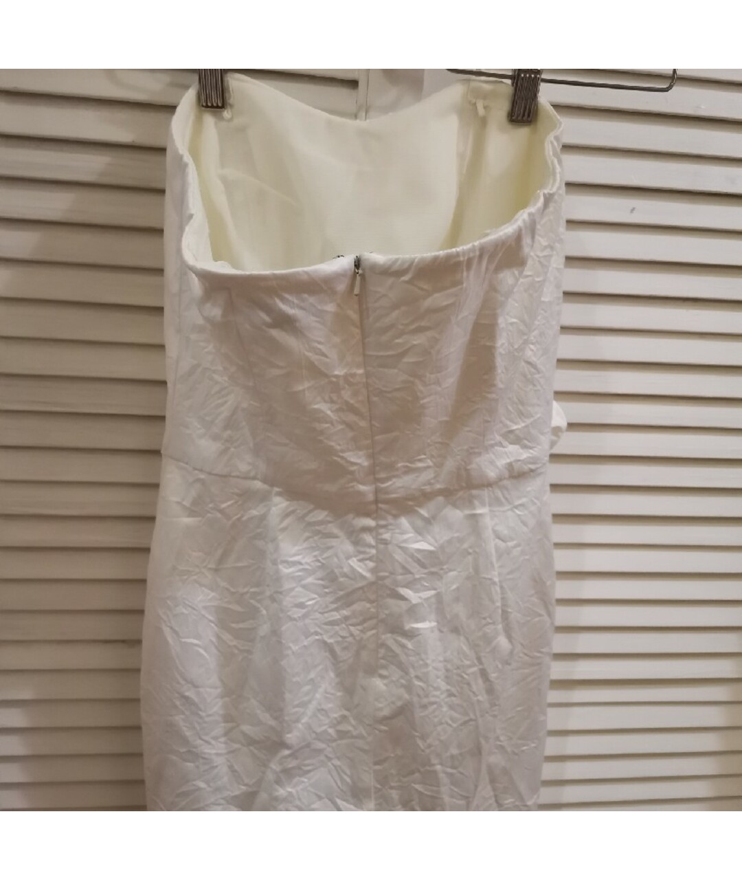 BADGLEY MISCHKA Белое шелковое коктейльное платье, фото 5