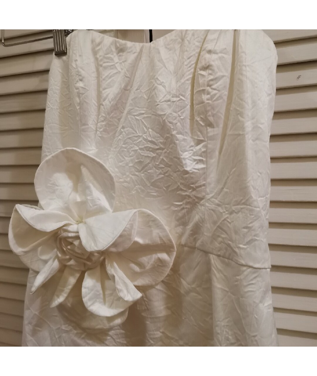 BADGLEY MISCHKA Белое шелковое коктейльное платье, фото 2