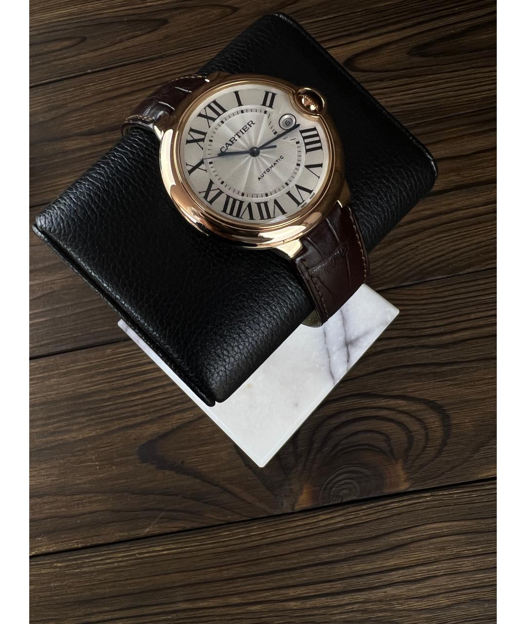 CARTIER Белые часы из розового золота, фото 3