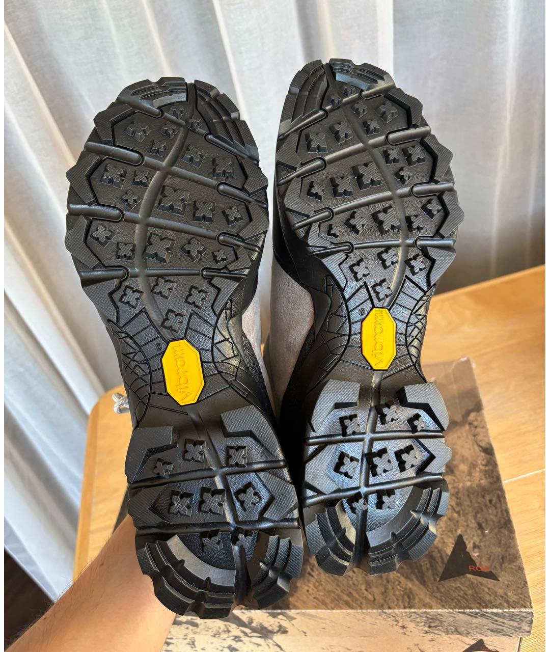 ROA Серые низкие кроссовки / кеды, фото 2