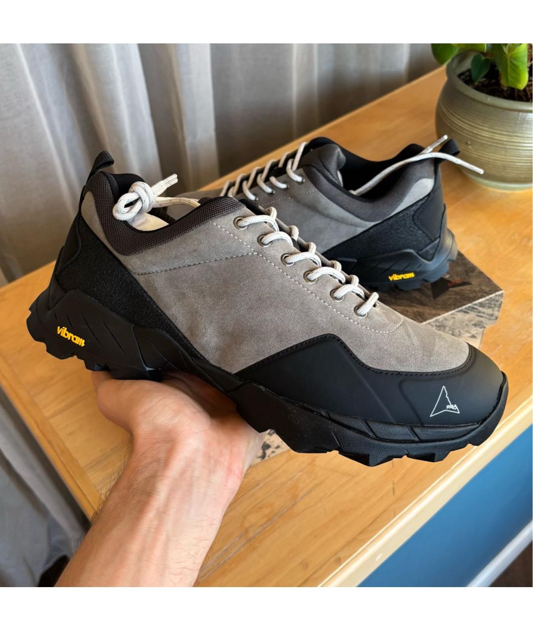 ROA Серые низкие кроссовки / кеды, фото 9