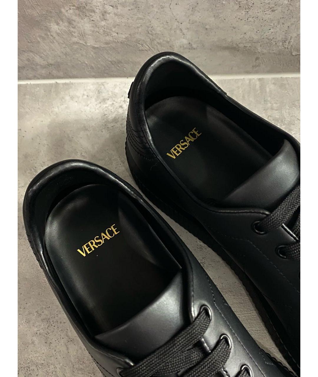 VERSACE Черные кожаные низкие кроссовки / кеды, фото 6