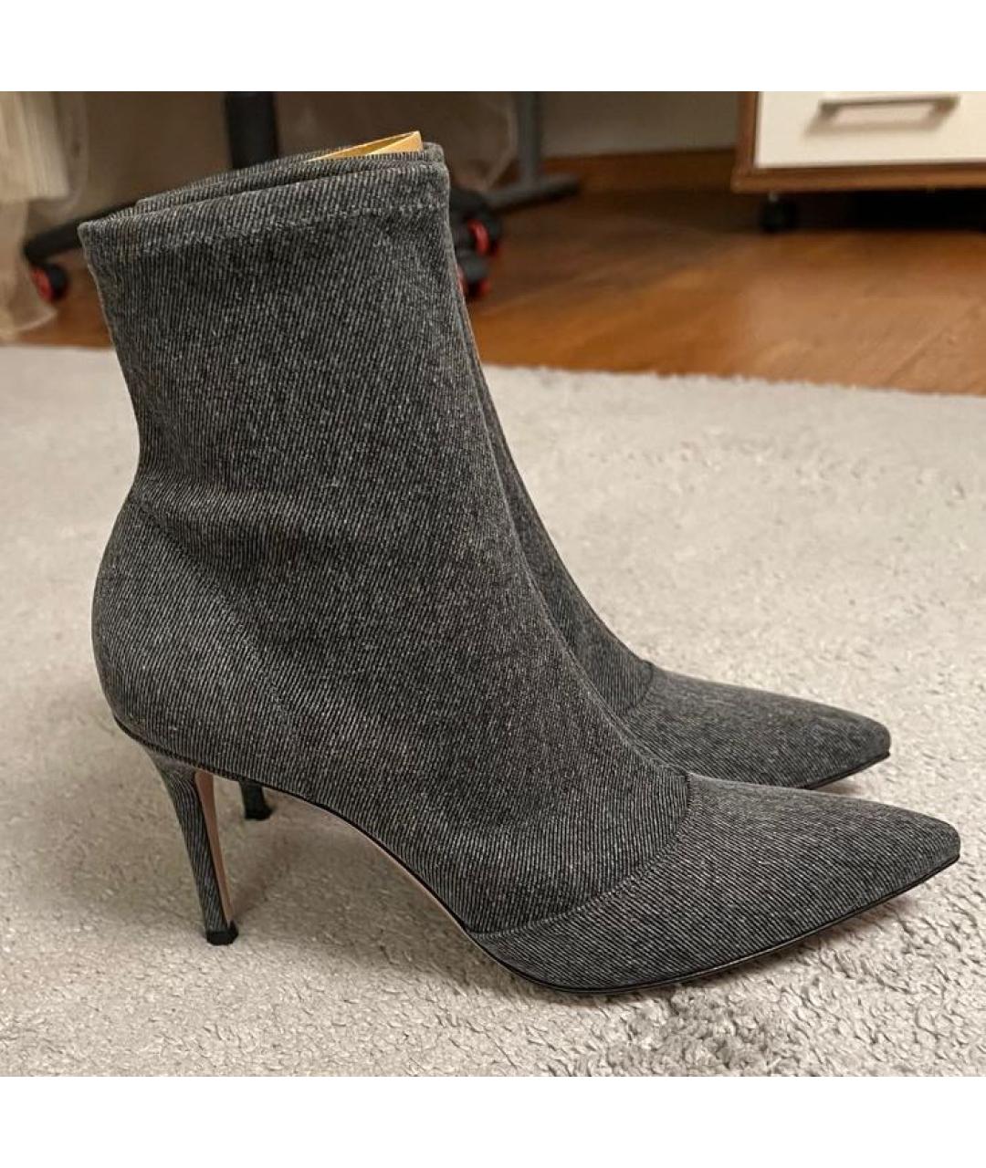GIANVITO ROSSI Серые текстильные ботильоны, фото 6